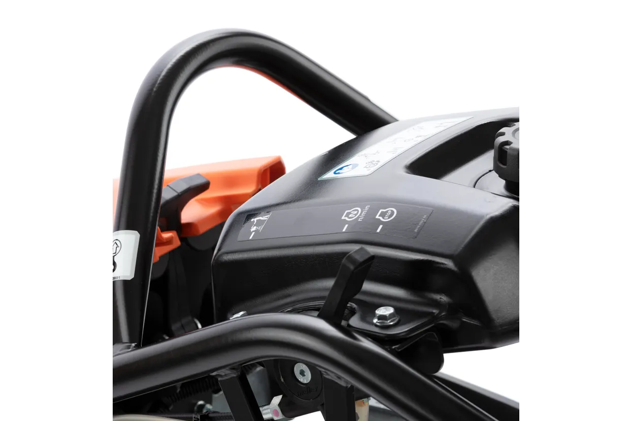 HUSQVARNA LT 6005 RAMMER COMPACTOR - 9-inch or 11in